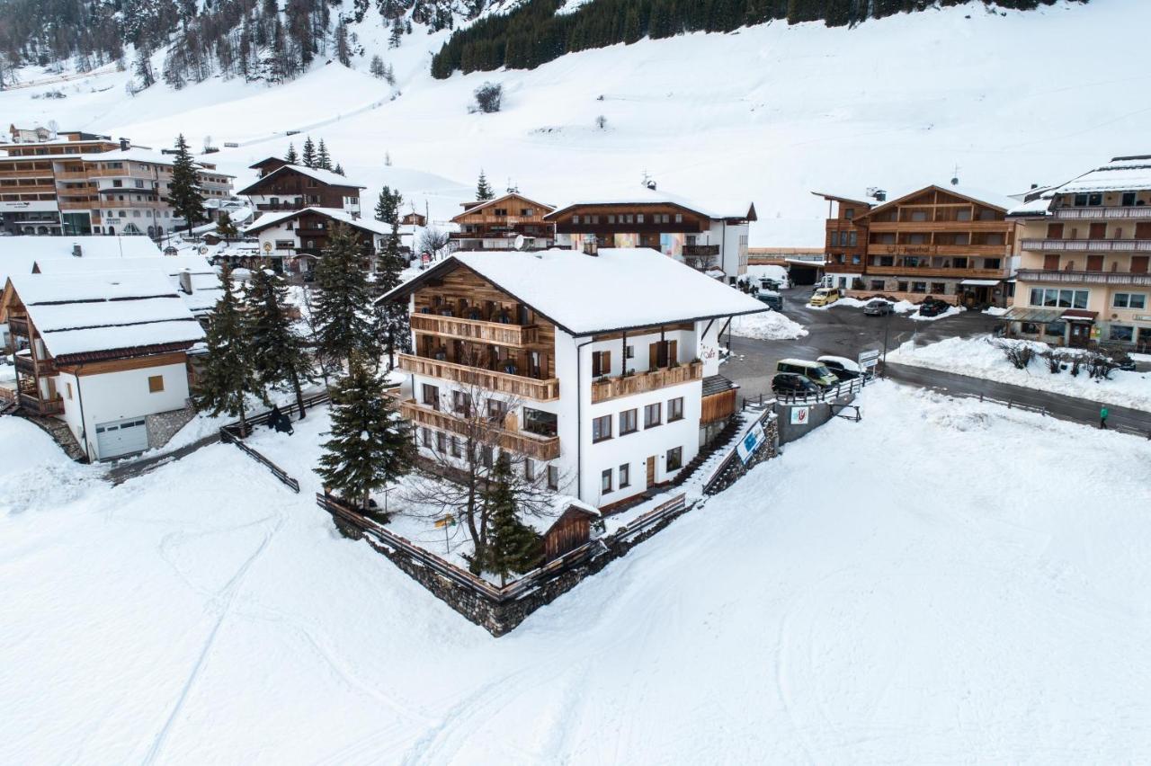 Garni Bel Air Hotel Colfosco Exterior photo