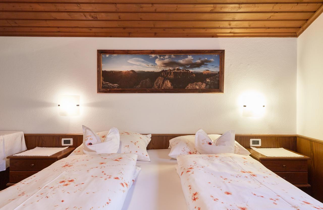 Garni Bel Air Hotel Colfosco Exterior photo